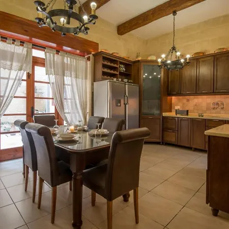 Grand Casa vacanze La Valletta